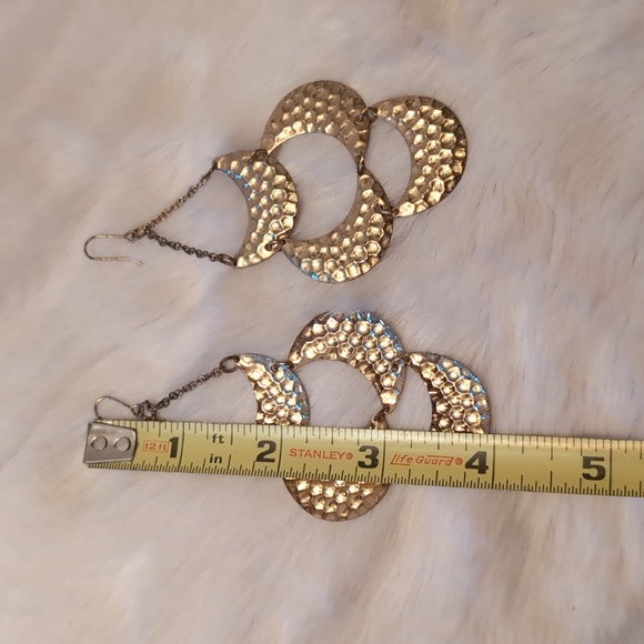 Vintage 80s Gold Toned Glam Statement Drop Dangle Earrings Textured Pattern - Picture 6 of 10